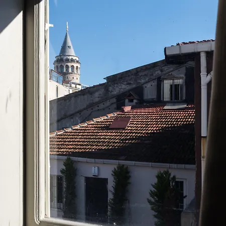 Haus Galata מלון דירות