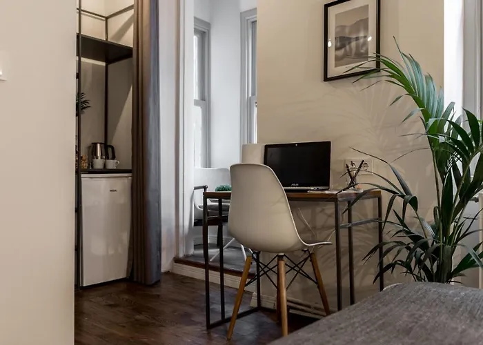 アパートホテル Haus Galata 3*